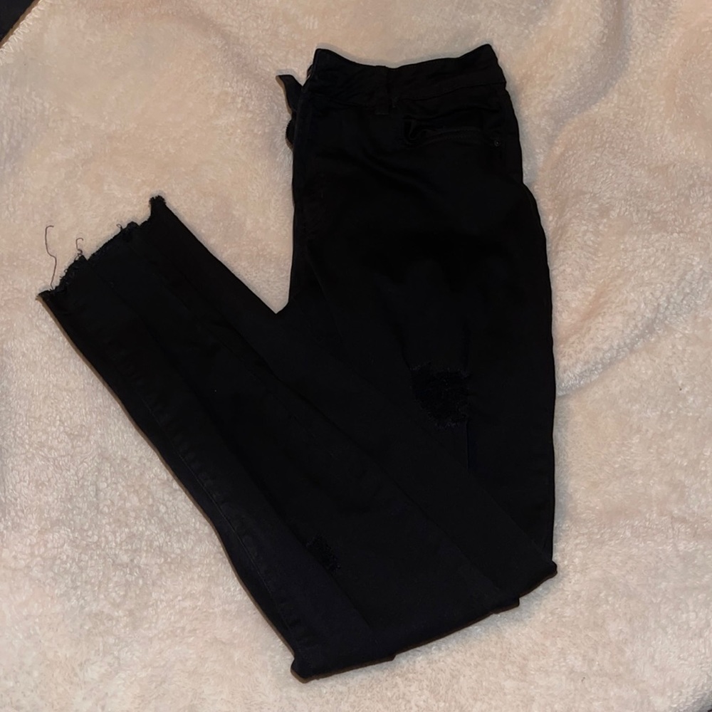 Refuge Distressed Black Skinny Jeans